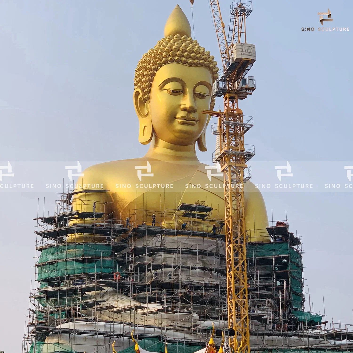 Gold Leaf Bronze Buddha Sculpture of Shakyamuni