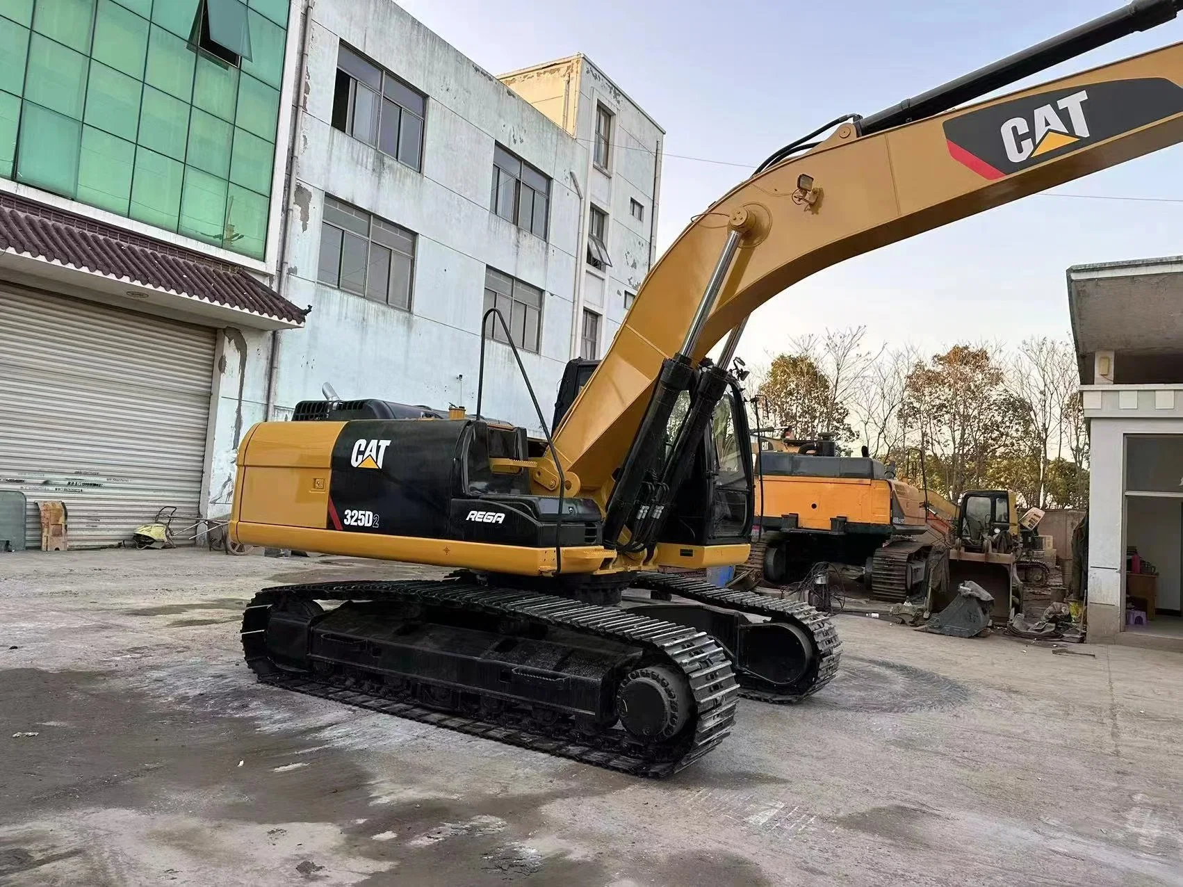 Second Hand Cat 325D Excavator 320d 325D 330d2 336D Earth-Moving Machinery Cheap for Sale