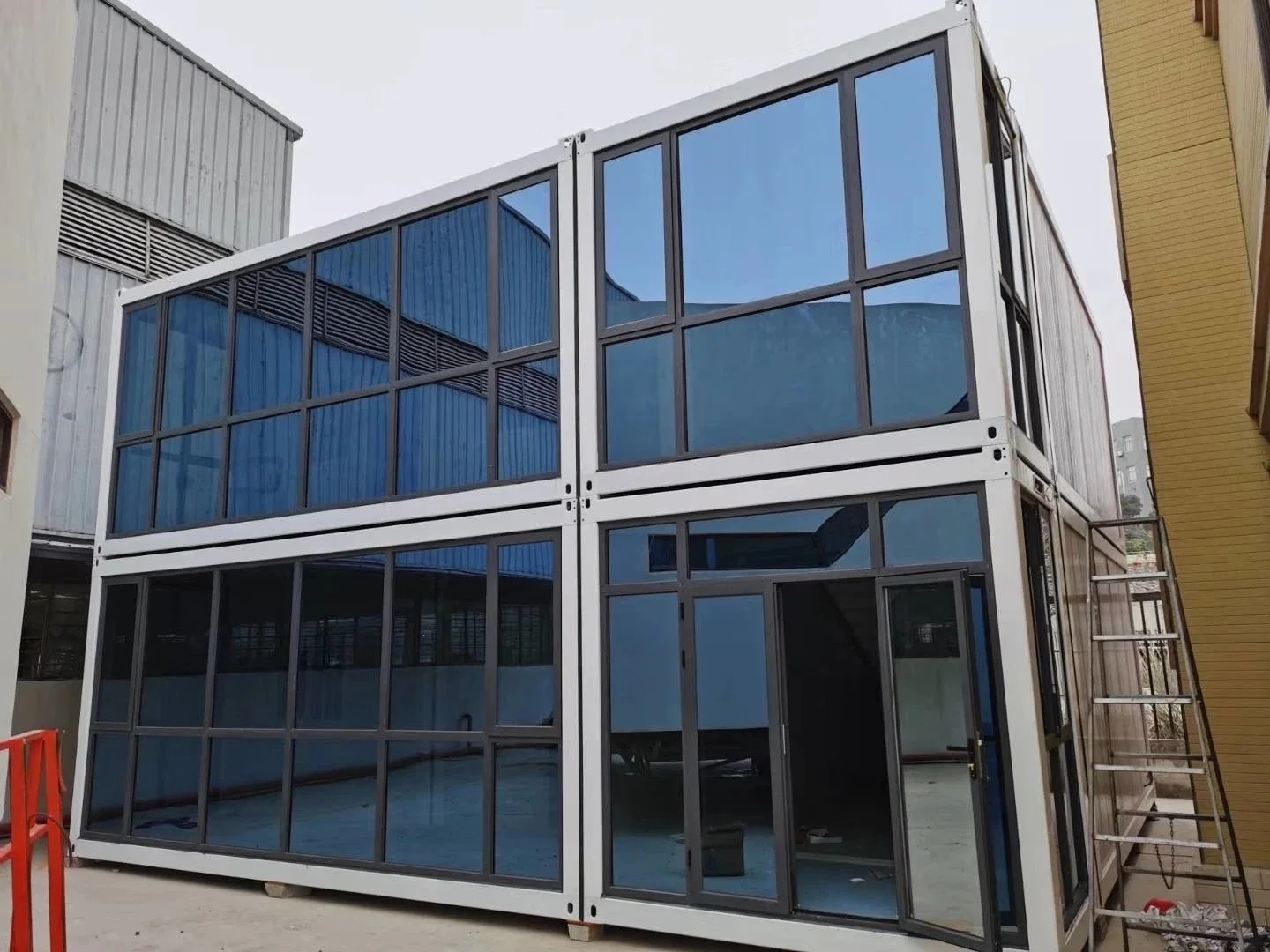 Economic Modular Container Homes Office vorgefertigte Container House Office für Vertrieb