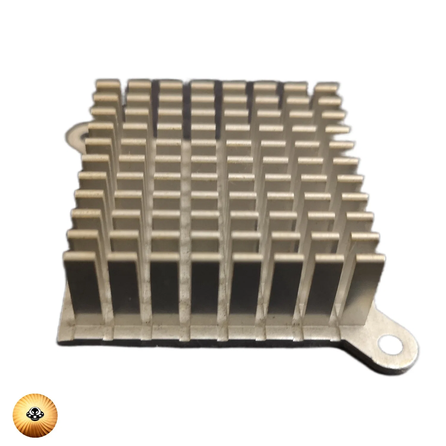 Dissipador de calor em alumínio Deep Manufacturing Aluminium Heatsink tratamento mecânico Vídeo Peças do radiador do cartão