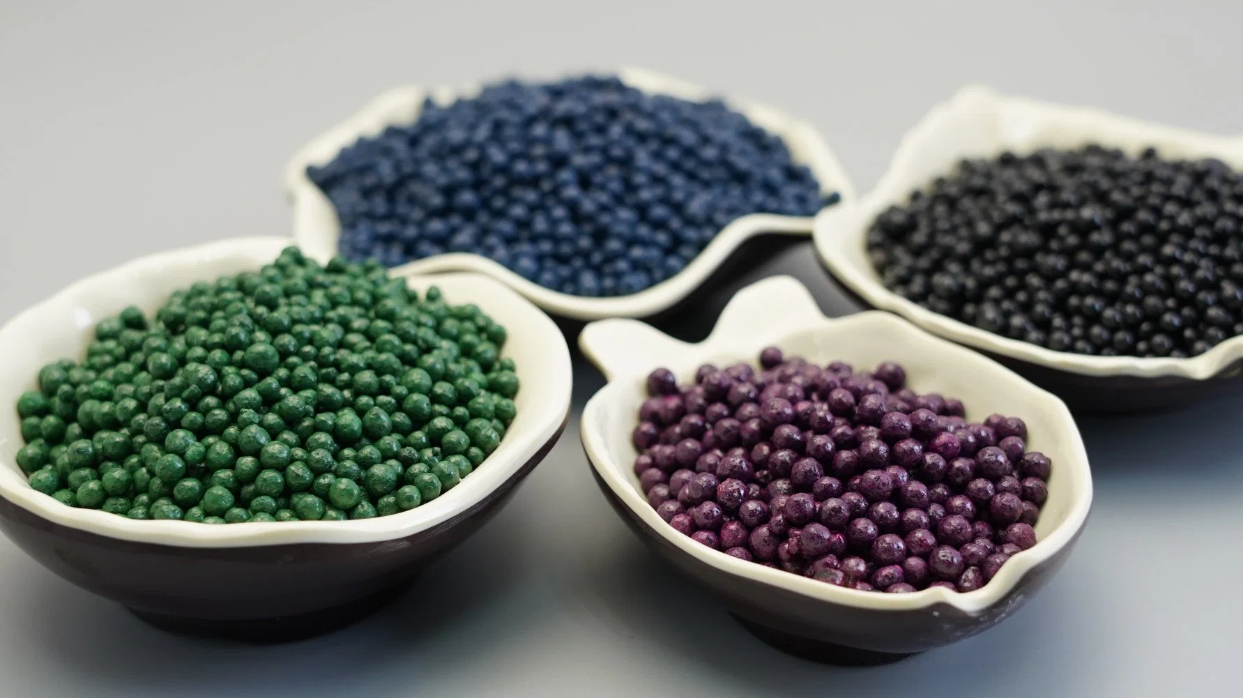 Low Price Humic Amino Acid Granular /Purple Granule /Ball Organic Fertilizer Manufacturer