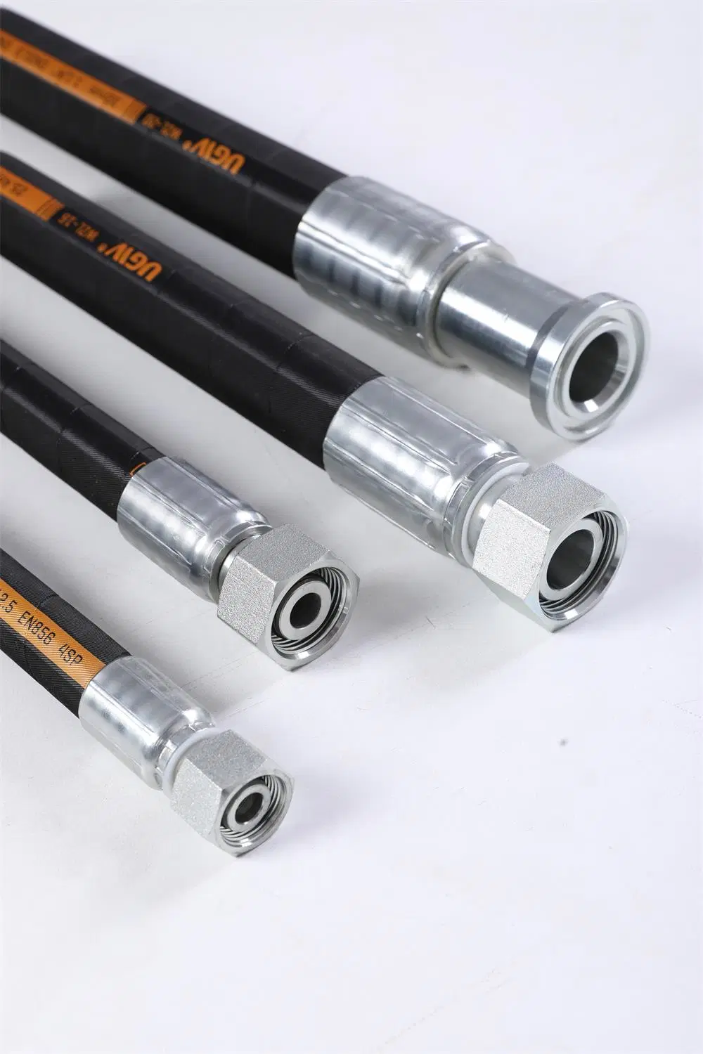 DIN 4sp Industrial Hydraulic Hose Flexible Rubber Steel Wire for High Pressure