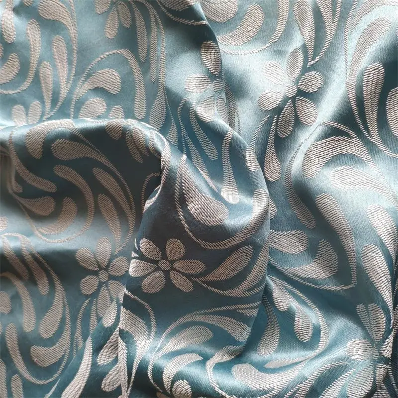 Favorable Cost Polyester Jacquard Curtain Fabric Wholesale/Supplier Jacquard Window Curtain