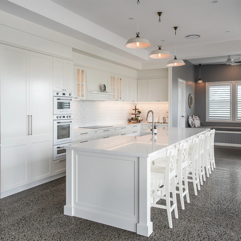 Modern White Shaker Door Style Kitchen Cabinets with Island