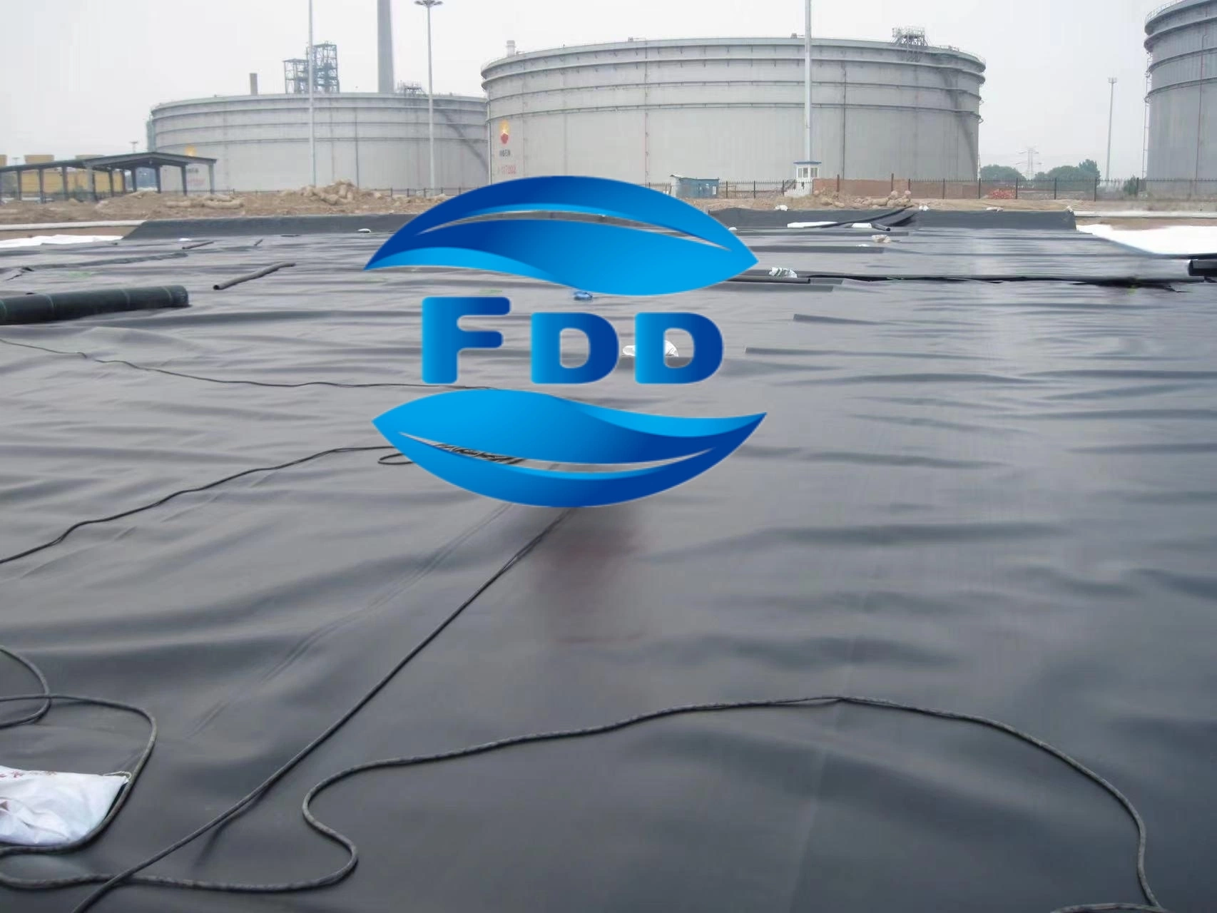 FDD ASTM GM13/GM17 HDPE Geomembrana/LLDPE Geomembrana para vertederos/biogás/Minería