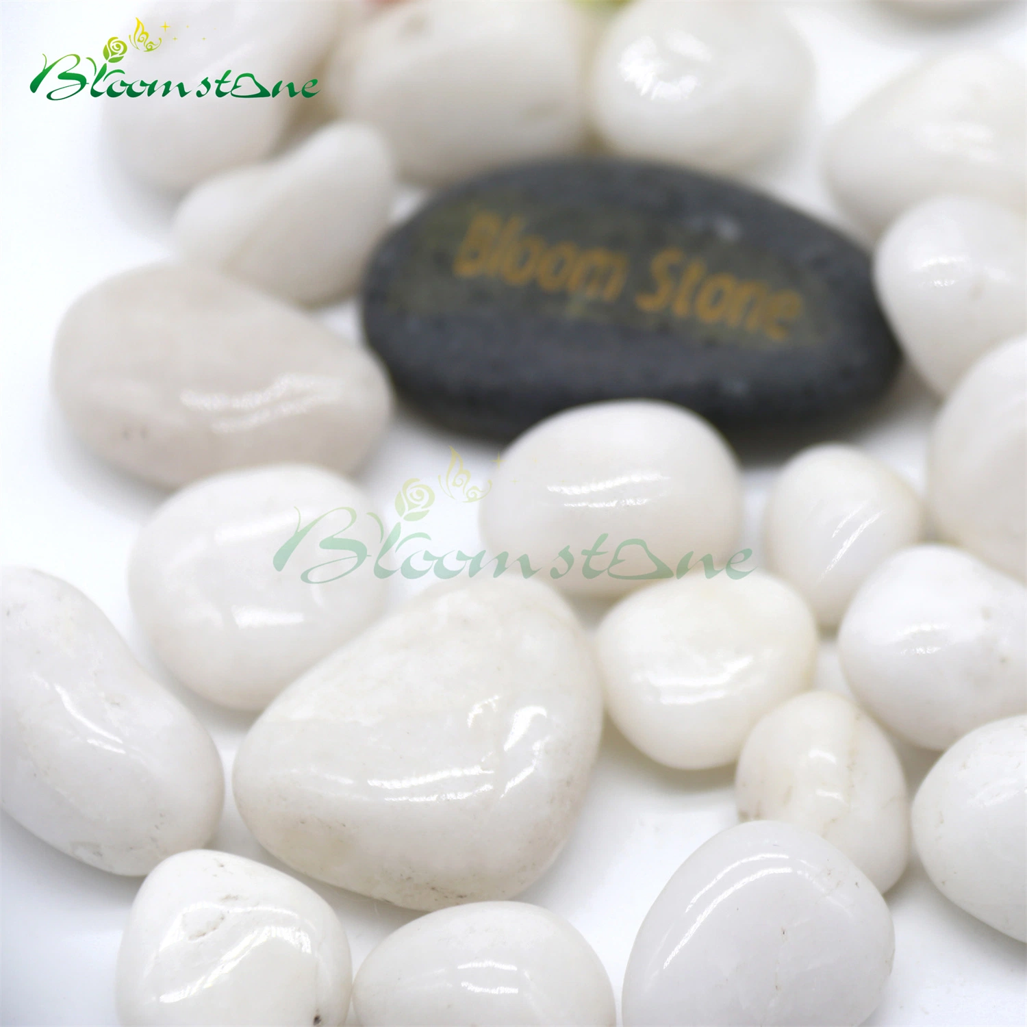 Natural Decorative Stone Polished White Cobbles & Pebbles