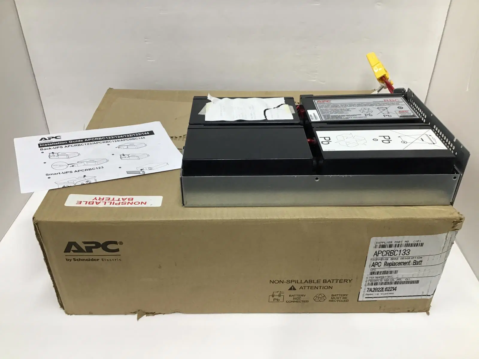 APC SMT1500RM2u Smart-UPS Power Backup LCD 1500va 1000W 120V Rackmount New Batt