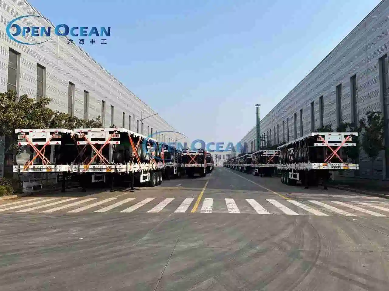 Triaxles Container Pan Trailer 30 Tons 40 Tons Payload Pan Trailer for Sale