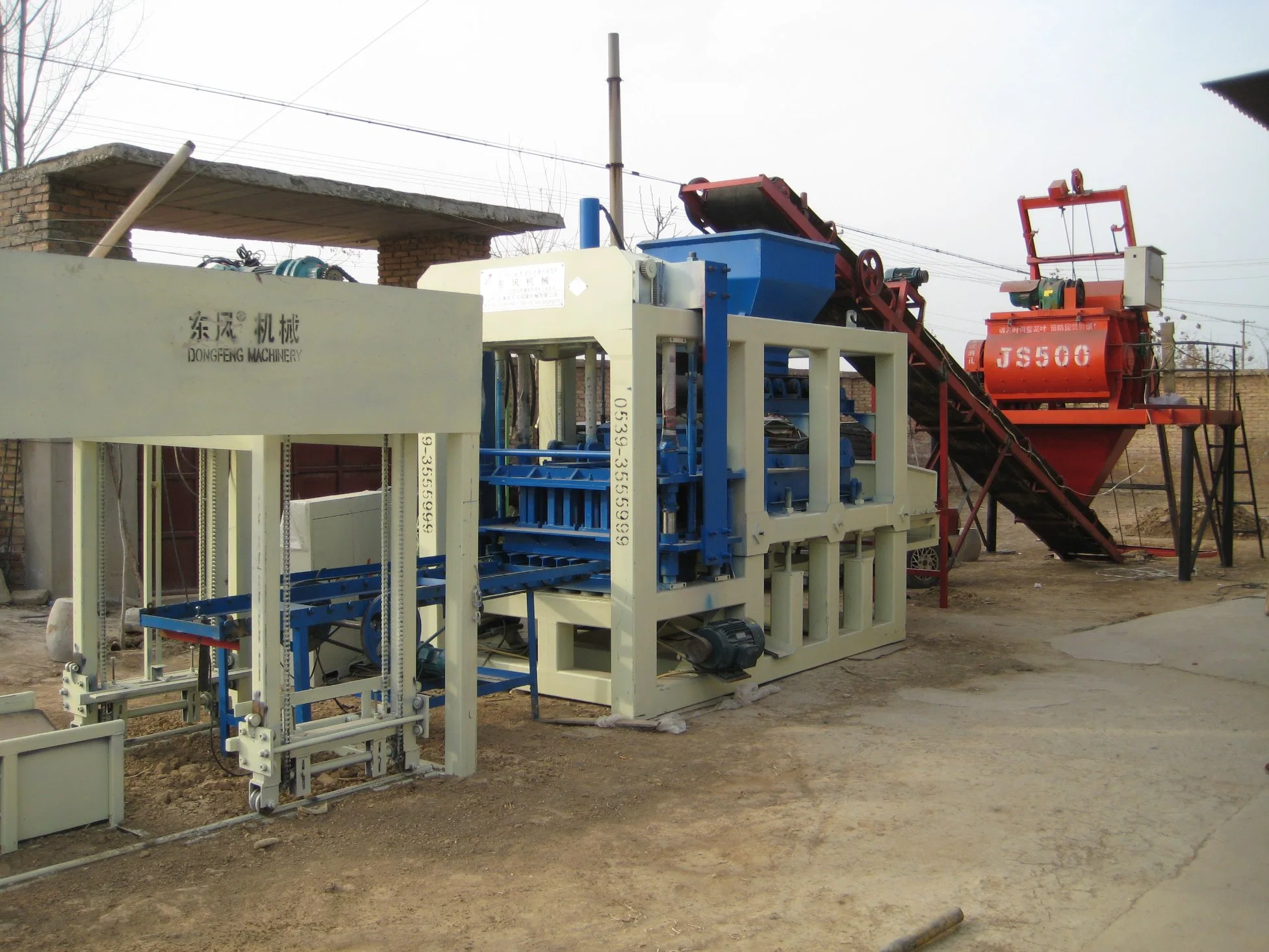 Automatic Used Cement Solid Block Making Machine Qt6-15 Concrete Hollow Brick Making Machine for Sale in USA