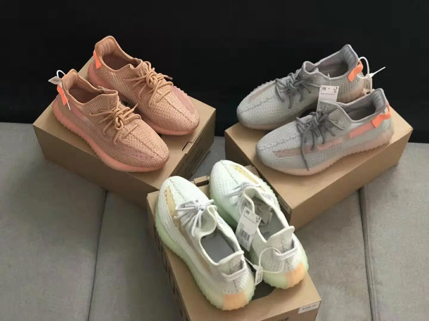 Yeezy Sneakers Brand Athletic Kanye Yeezy Sports Shoes AAA Sneakers