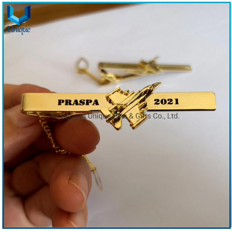 Anpassen Design Krawatte Pin mit 3D Flugzeug Logo, hochwertige 24K Gold Plating Krawatte Clip, 3D Gun Logo Tieclip