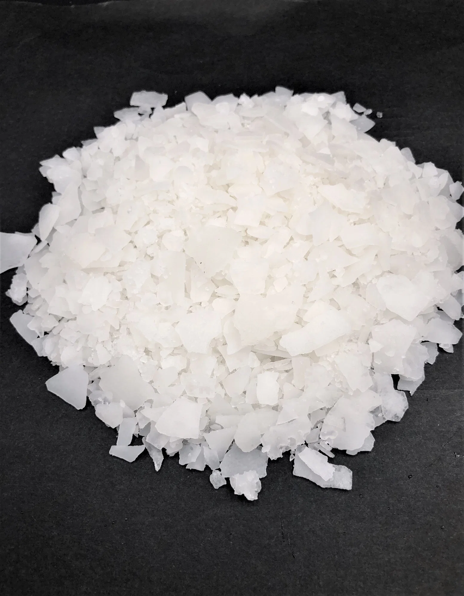 Factory Magnesium Chloride with Feed/Food/Industial Grade in Building Materials Snow Melting