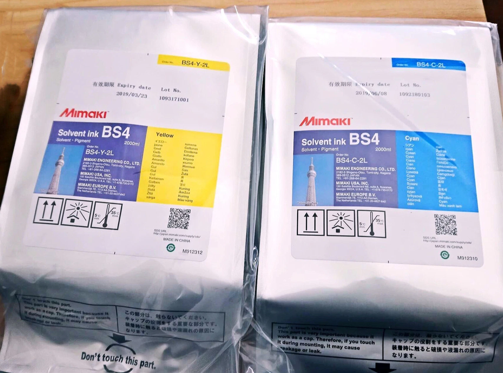 2L Eco Solvent Ink Bag Compatible BS4 Ink for Mimaki Eco Solvent Inkjet Printer Jv150/300 Cjv30/150