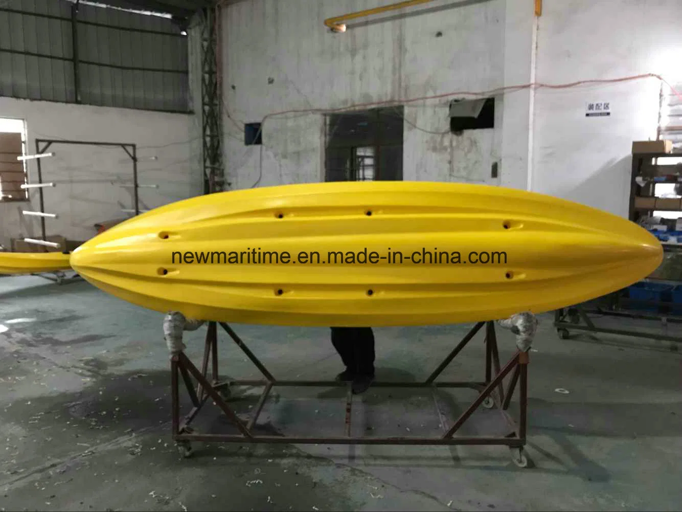 Racing Kayak Plastic Canoe Kayak Wholesale/Supplier Sea Fishing Kayak