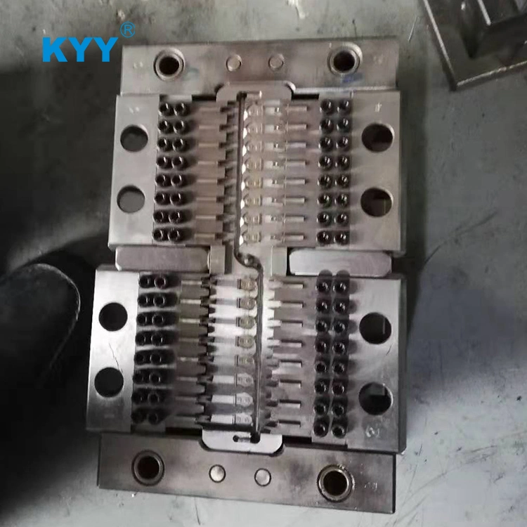 Zipper Slider Body Die Casting Injection Tooling Puller Mold for Zipper Slider