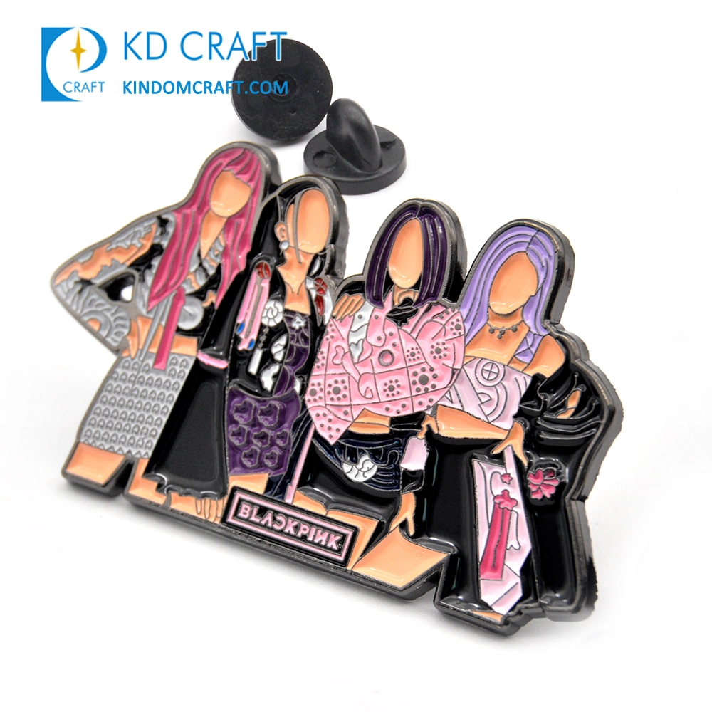 Diseño personalizado de esmalte Metal Rhinestone Glitter Cartoon chica coreana Kpop oro rosa rosa negro ídolo belleza insignia de solapa con la cadena