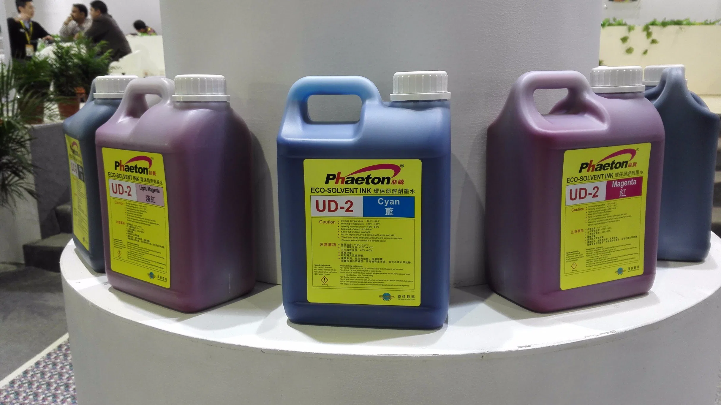 Fábrica/mayorista Precio Phaeton Ud-2 Eco Solvent Ink para Seiko Spt510 Cabezal de impresión Universal Ud-2 tinta a base de agua para Challenger Infiniti Impresora Phaeton