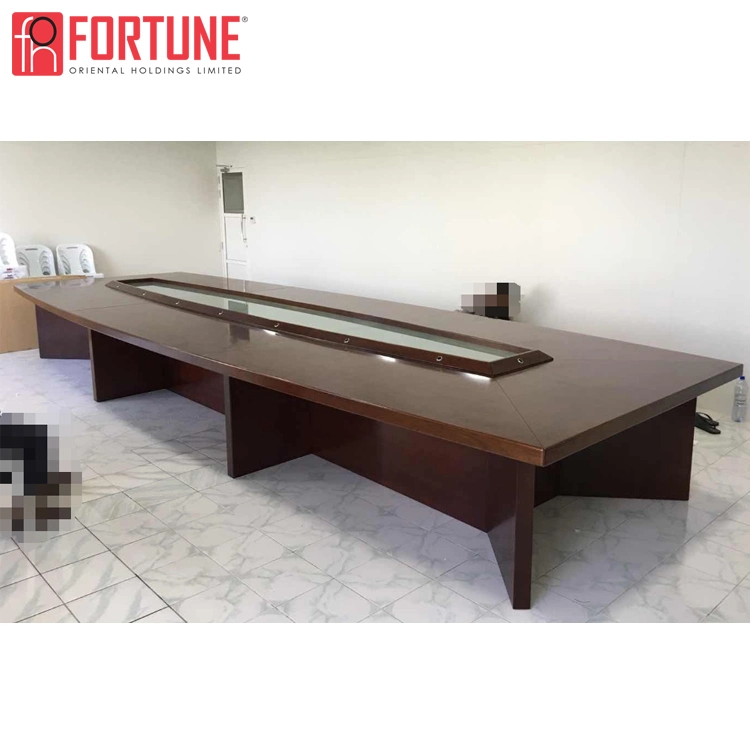 Modern Classic Solid Wood Veneered MDF Executive Meeting Room Table