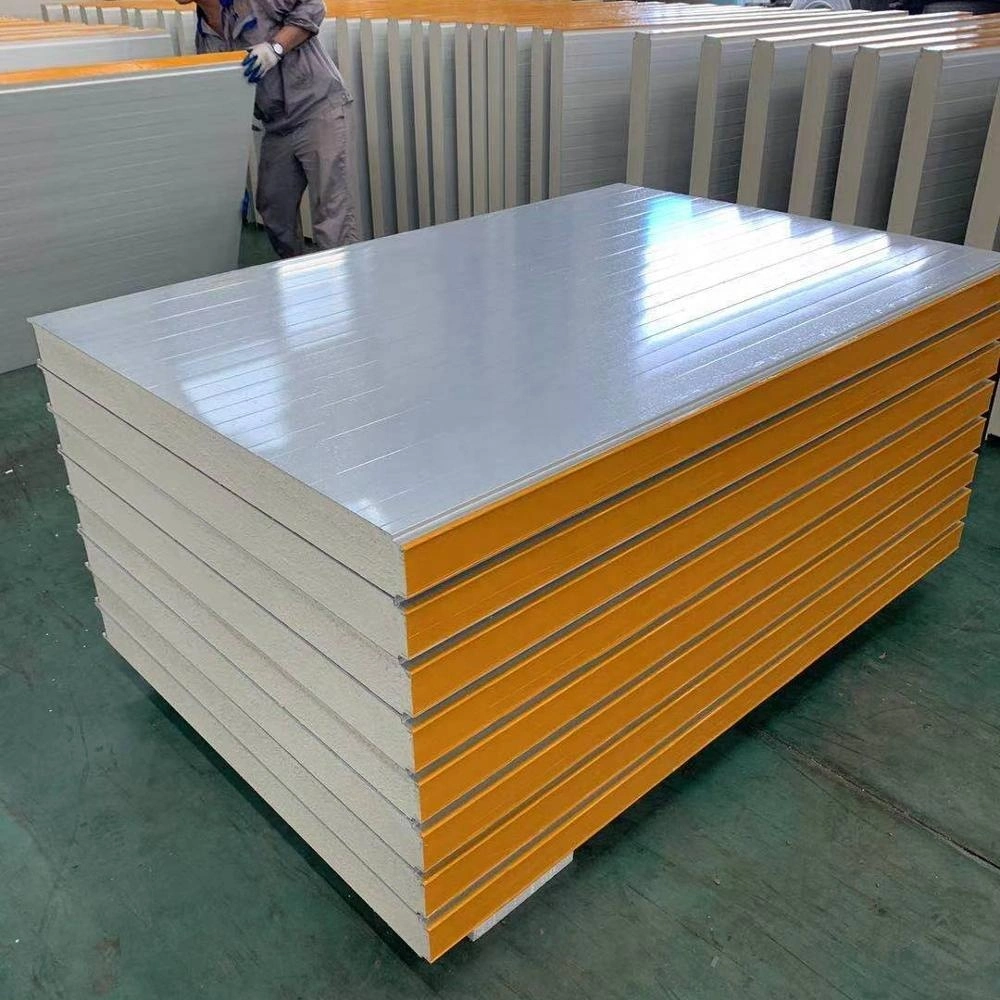 Soundproof PU/PIR Wall Refrigeration Insulation Wall/Roof Sandwich Panel for Peb Building