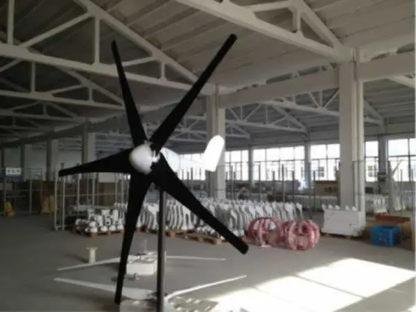 600W Horizontal Wind Power Generator with High Quality (100W-20KW)