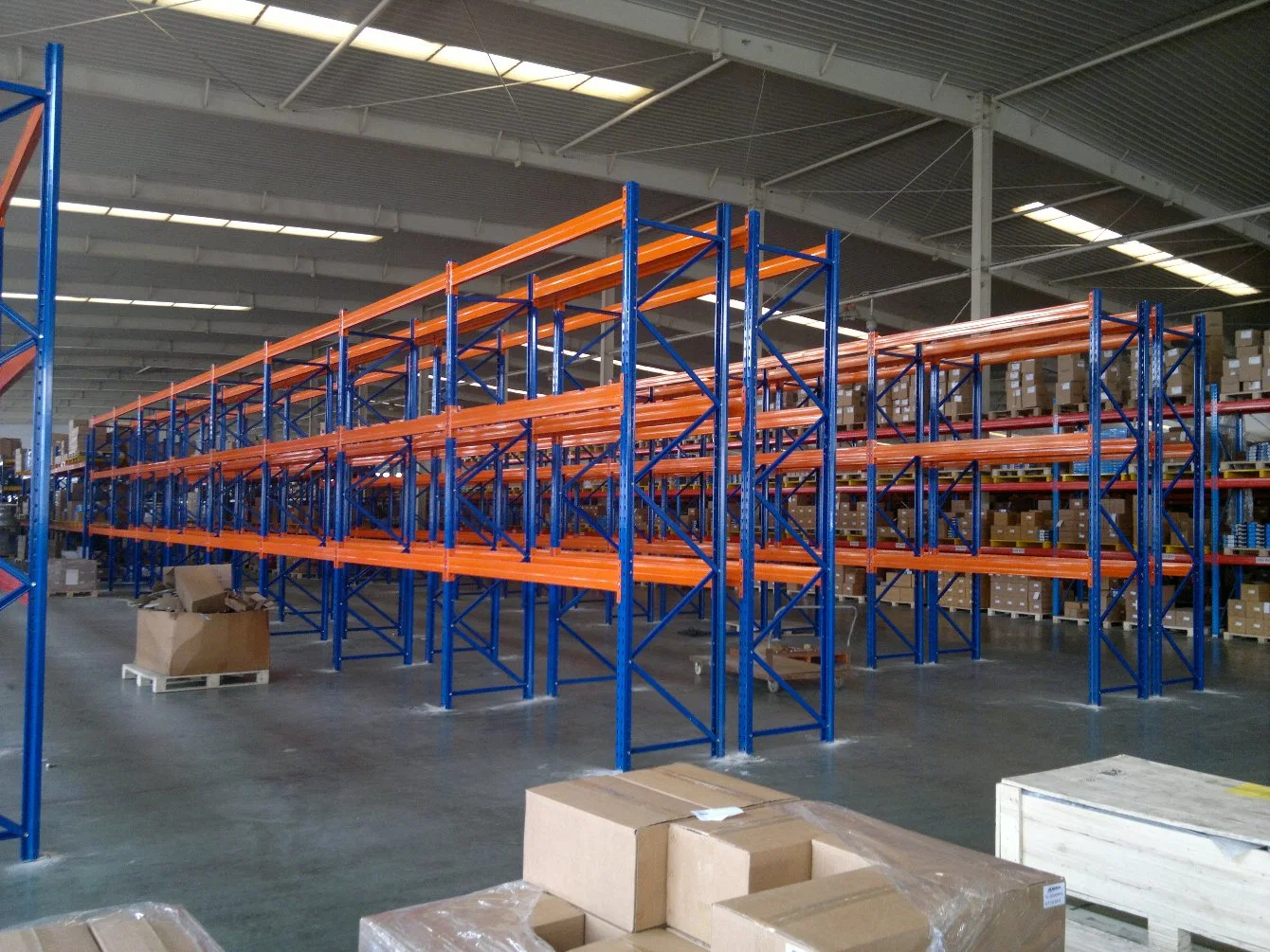 Revêtement en poudre de polyester orange pour les racks de stockage d'entrepôt