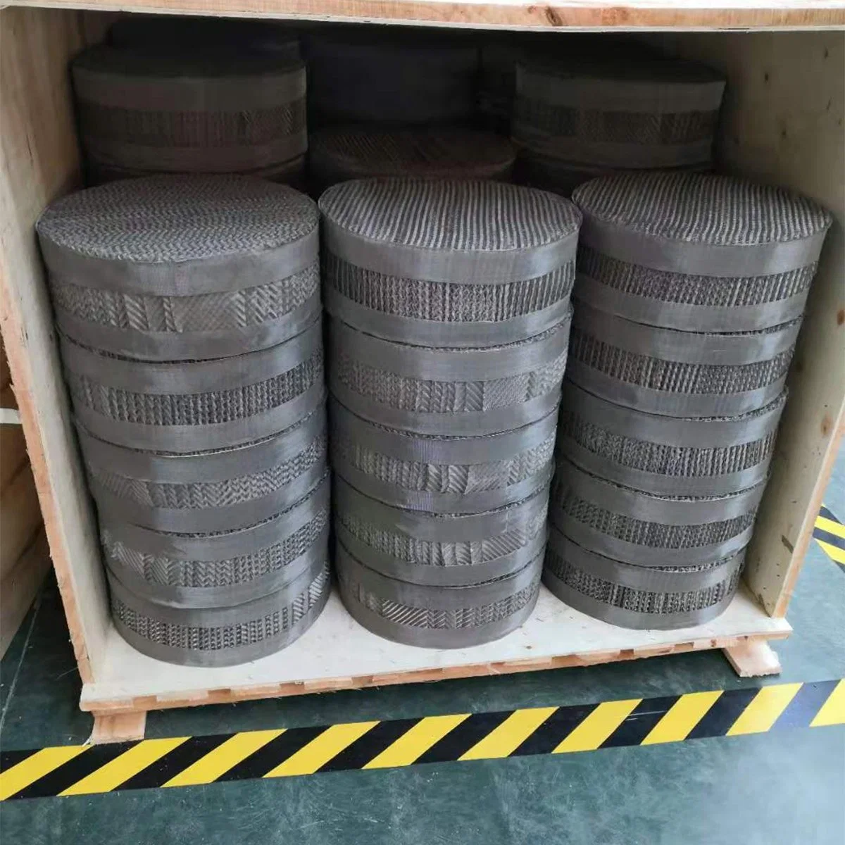 Metal Gauze Structured Packing for Distillation Columns