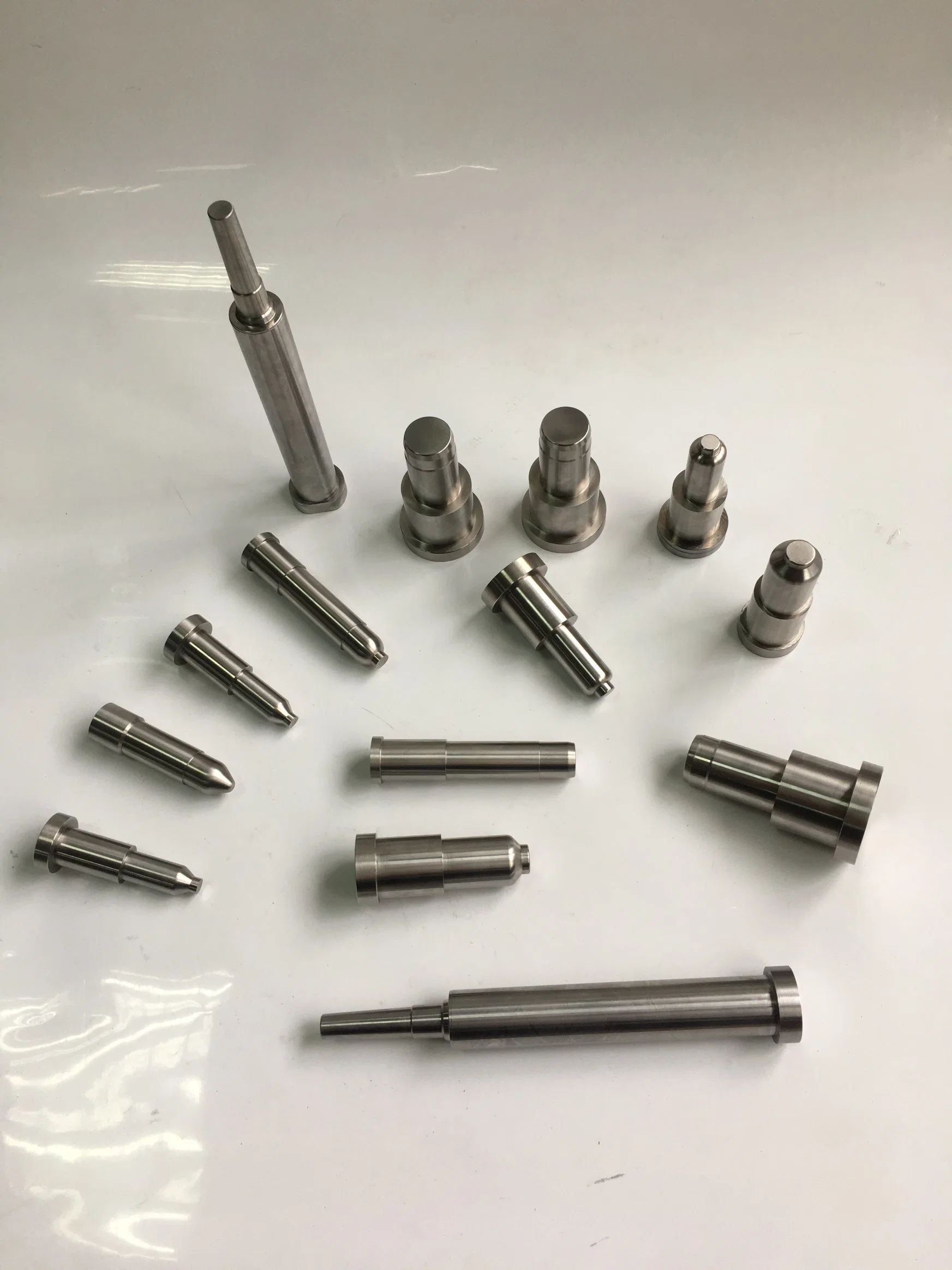 Multi Types Ejector Pin and Ejector Sleeves for Plastic Mold