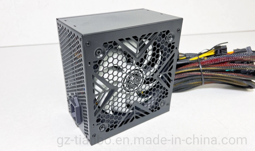 Alta eficiencia de los juegos de PC ordenador ATX 550W Fuente de alimentación del ventilador de 12cm la fuente de alimentación de PC 80+ Gran tensión