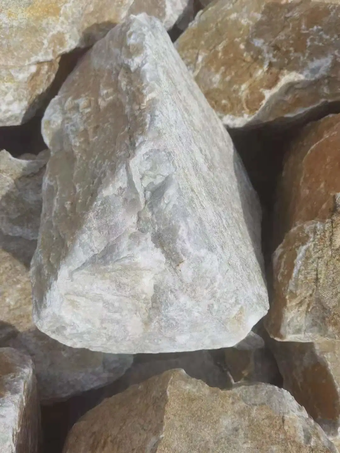 Piedra de cuarzo de alta pureza para la fabricación de silicato de sodio