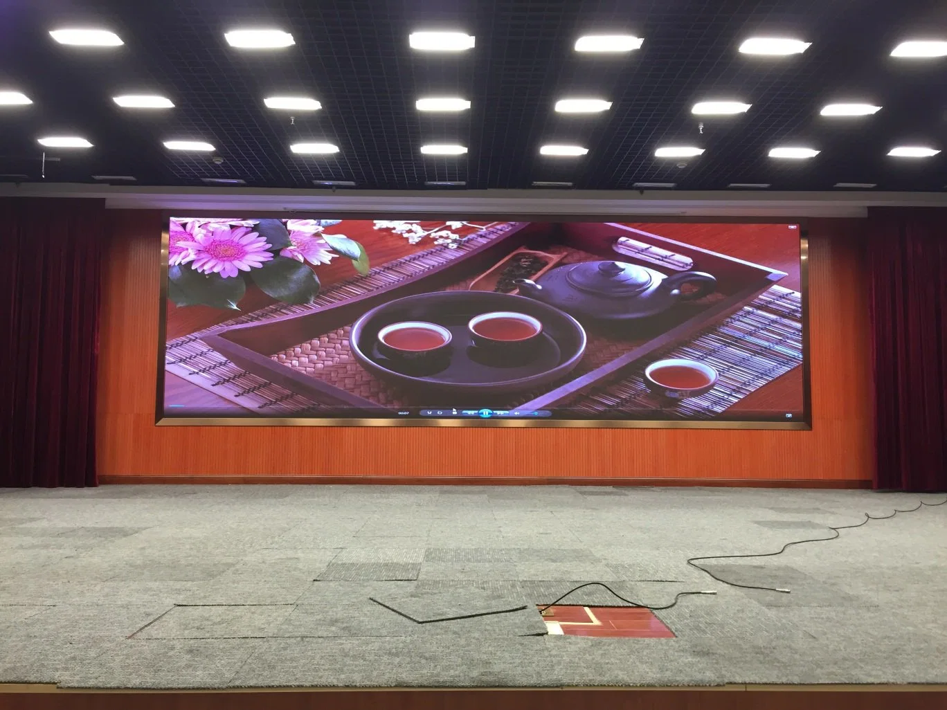 P1.53 Video Wall Screen Meeting Room Movie Theater Marquee LED Display