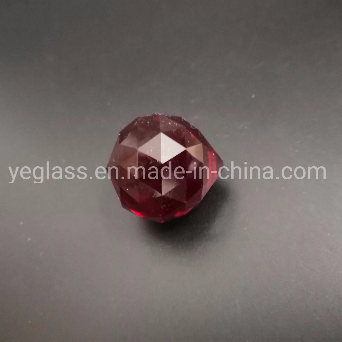 20mm Pendentif en verre suspendu en cristal de lustres rouges