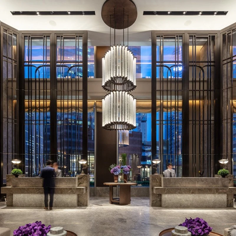 Hall moderne de l'hôtel Villa, LED suspendue, lustre en argent spirale, cristal Lustre en verre fait main