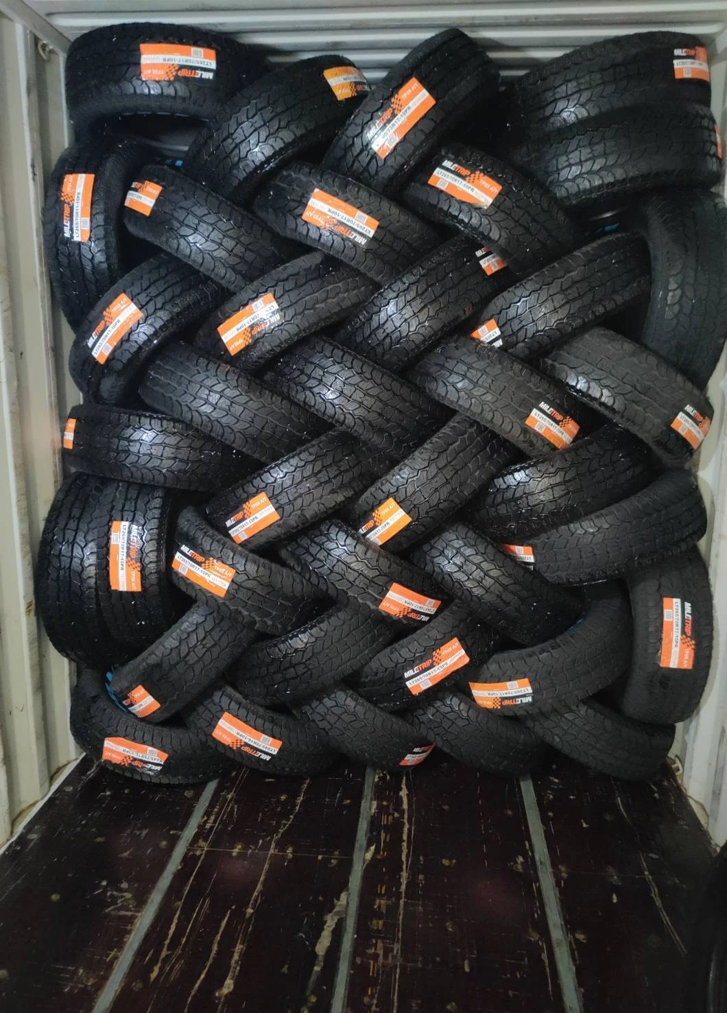 LT235/85R16 marca Miletrip tubeless neumáticos off road el mejor precio de fábrica de Tailandia SUV de gama T/A de los neumáticos baratos 4X4 el patrón popular de alta calidad de los nuevos neumáticos de goma