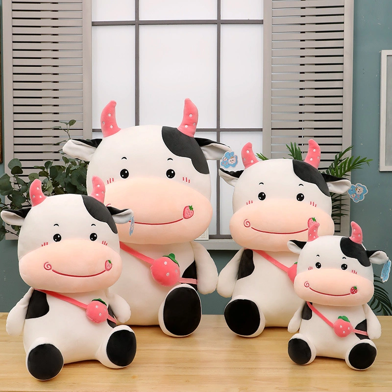 Wholesale/Supplier Promotion Gift Kids Toy Soft Stuffed Plush Cow with Strawberry Bag