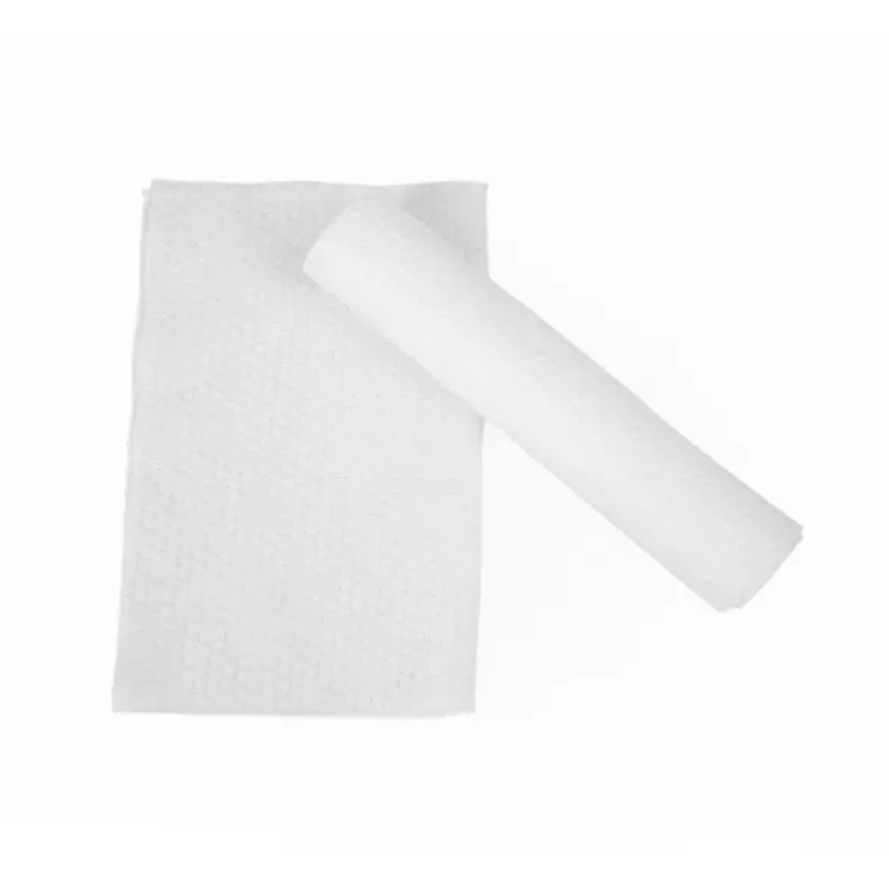 Nouvelle arrivée Échantillon gratuit de lingettes en coton doux OEM Lingettes ménagères hydrosolubles sans danger Lingettes jetables pour bébé en coton doux et doux pour la peau.