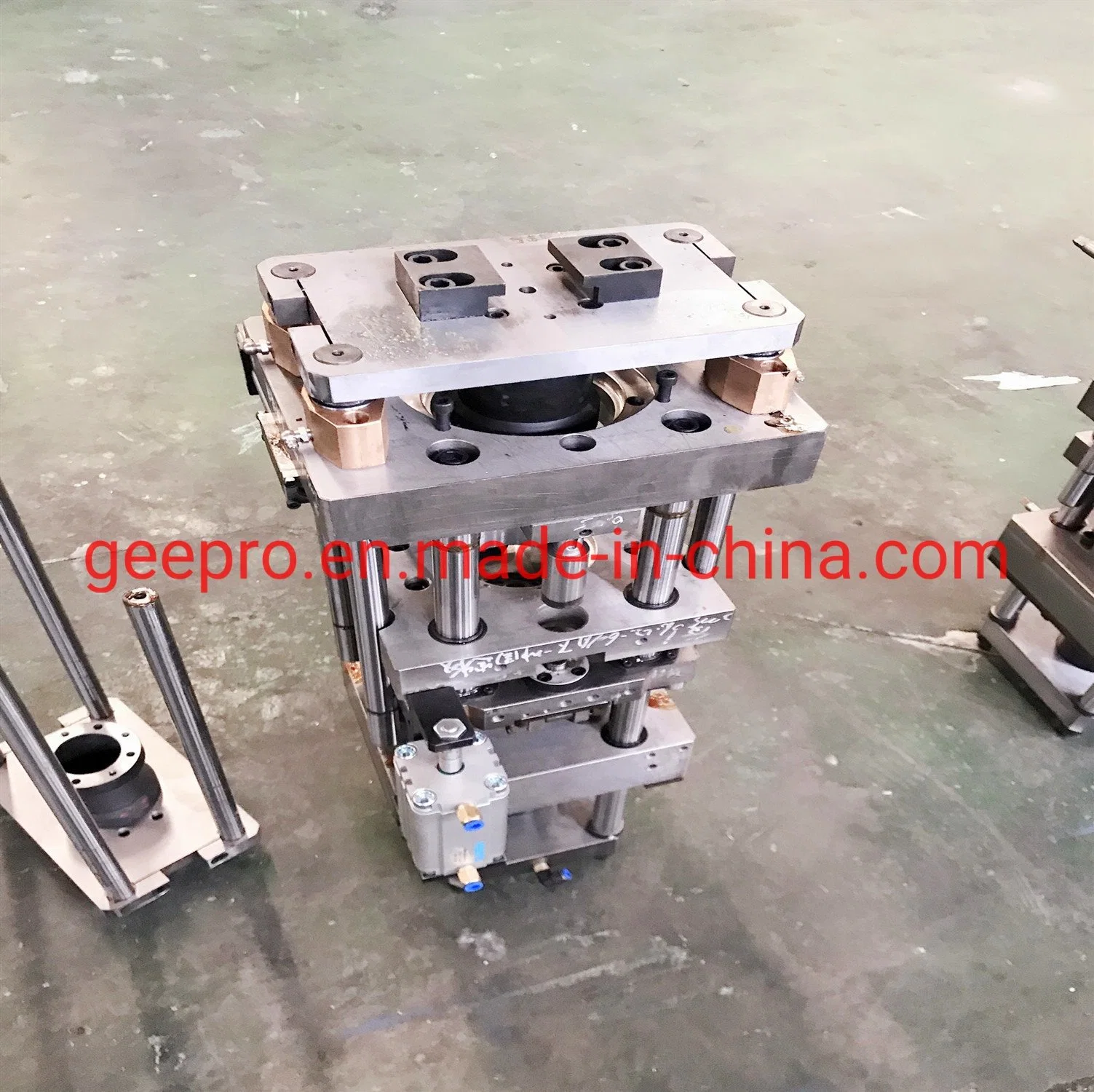 25ton Metallurgical Powder Sintered Compacting Press Machine for Truck Parts