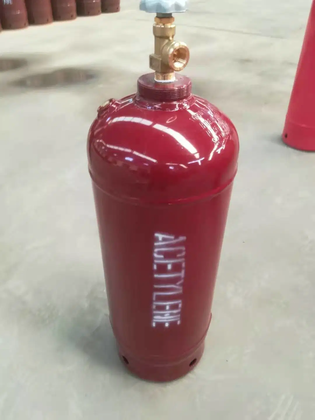 Factory Price 40L Hot Sale Acetylene Cylinders 99.6% Purity 5kg 6kg Filling Acetylene Gas with BS Valve