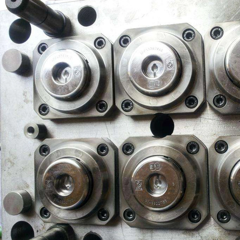 Original Factory High Precision Metal Sheet Punch Progressive Mould Die