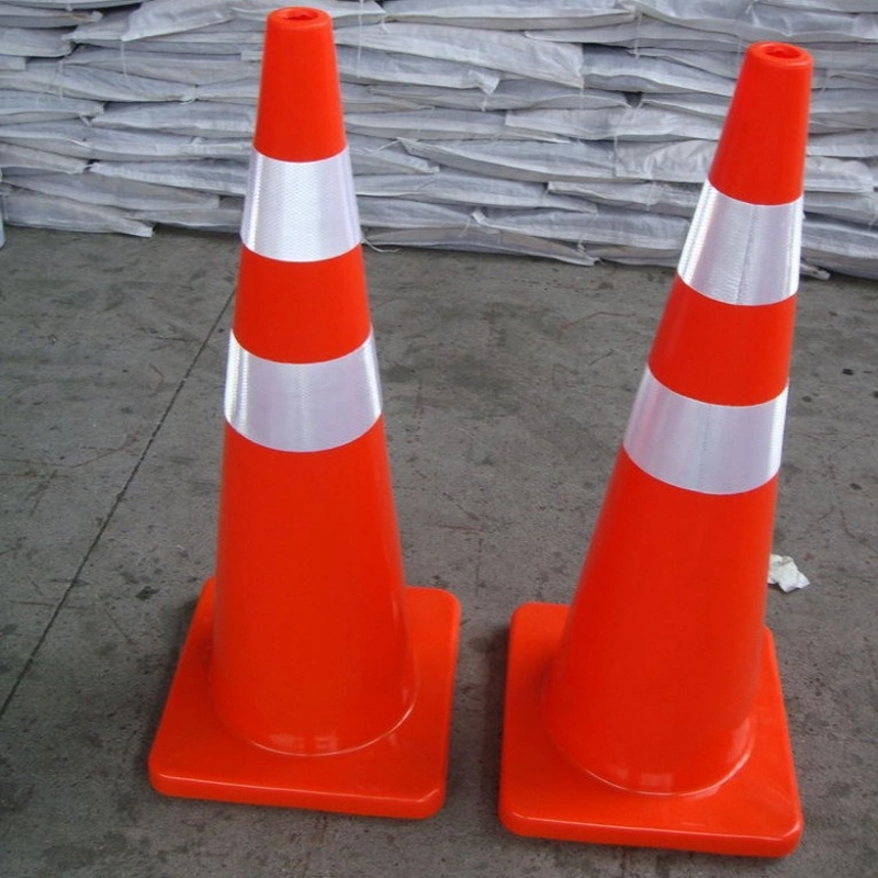 Yellow Road Safety Light Marking Warning Reflective Red Road Cone for Highway