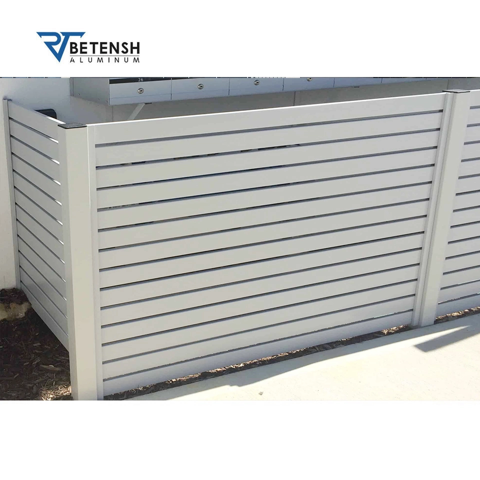 Aluminum Outdoor/Indoor Power Coated Black/White Privacy Profile Slat Horizontal Fence for Gate/Farm/Garden with CE/ISO