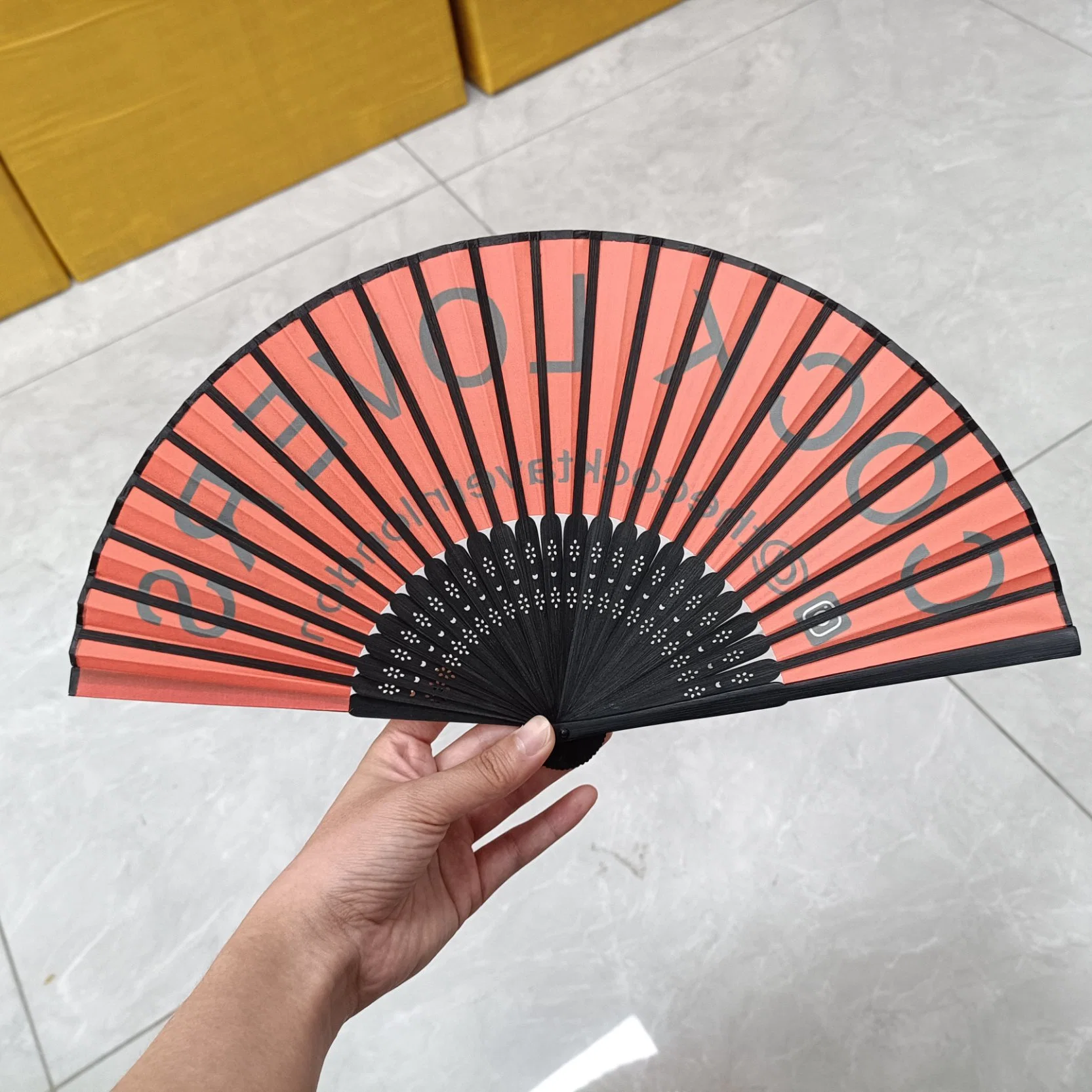 Custom Printing Fabric Foldable Hand Held Fan Bamboo and Wooden Fan