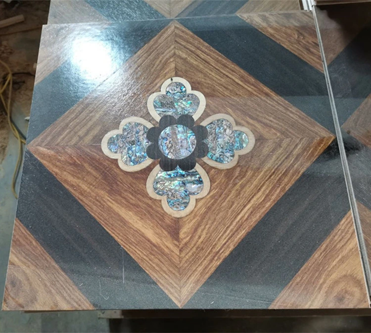 Estilo de lujo Gran calidad Retro personalizado hecho a mano parqué de madera maciza Suelo