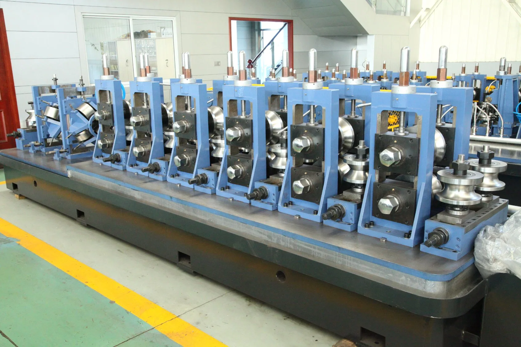 Hot Sale/New Design/Low Cost Zy 76 ERW Roll Forming Machine