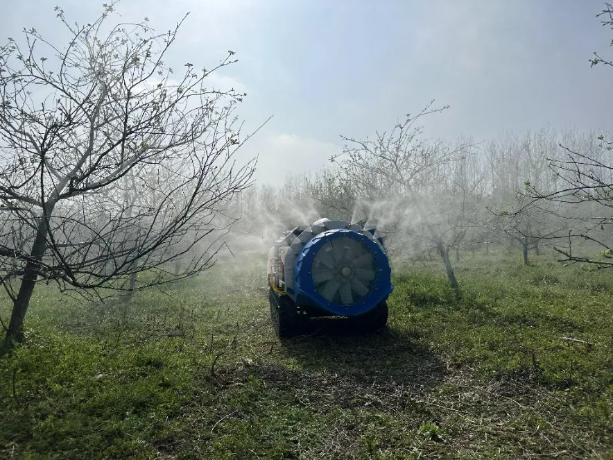 Unmanned Farming Equipment Agriculture Spray Robot