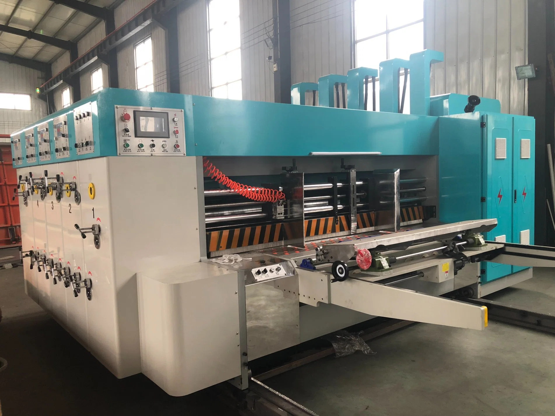 Automatic Printing Machine Corrugated Cardboard Flexographic Printer Slotter Die-Cutter Machine