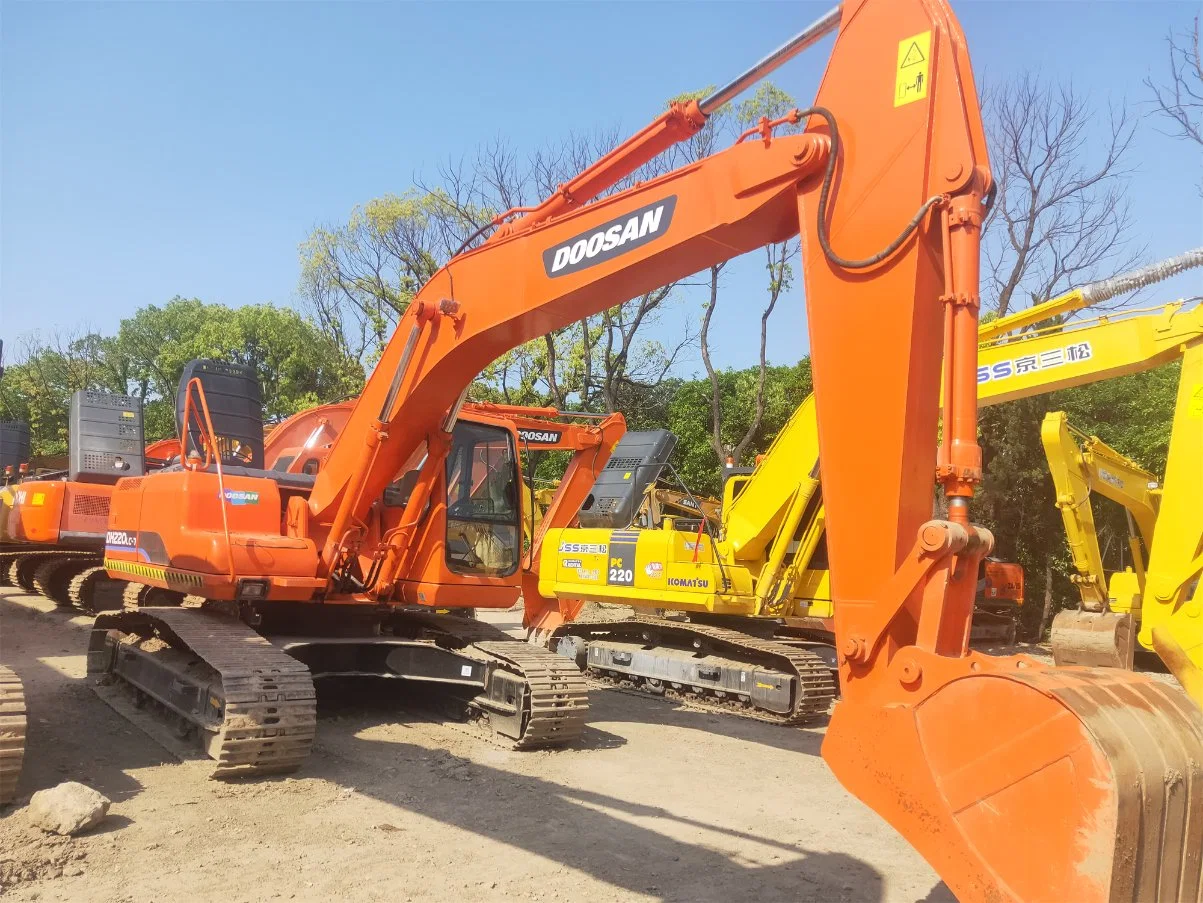 Secondhand Crawler Excavator Doosan Dh220LC-7, Used Digger 220, 100% Original Used Construction Machine