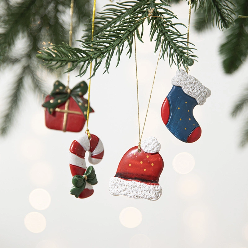 Mini Lovely Christmas Resin Pendant Christmas Wreath Accessories Christmas Crutch Gift Bag Tree Decorations