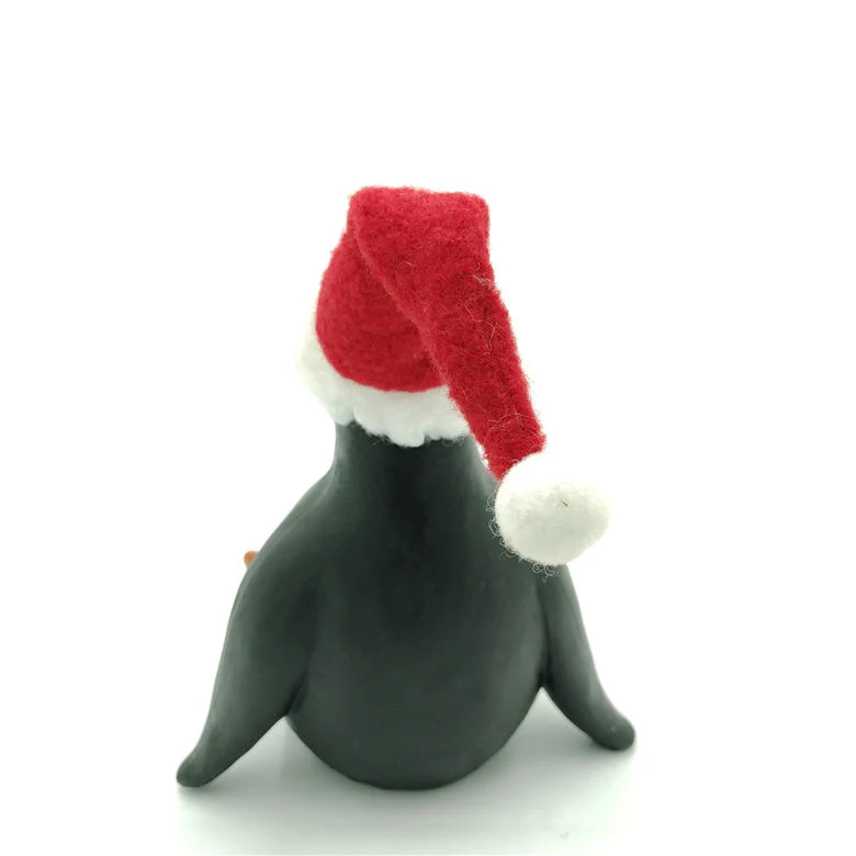 Christmas Home Decoration Sitting Resin Penguin Figurines Ornament