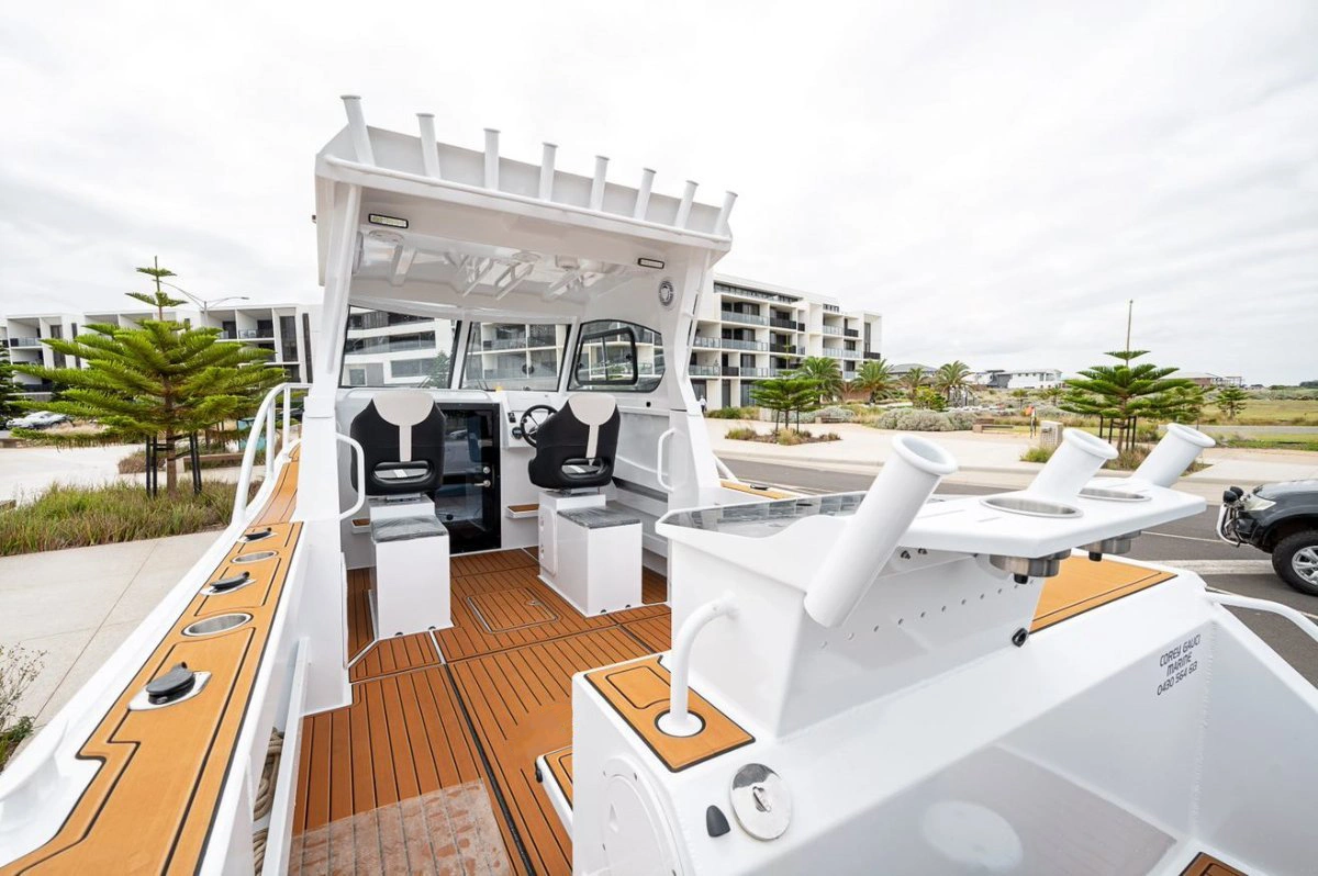 25 PÉS e 750 Segurança Waterplay Entertainment Deep V Hull Lifestyle Aluminium Barco de pesca preço de fábrica