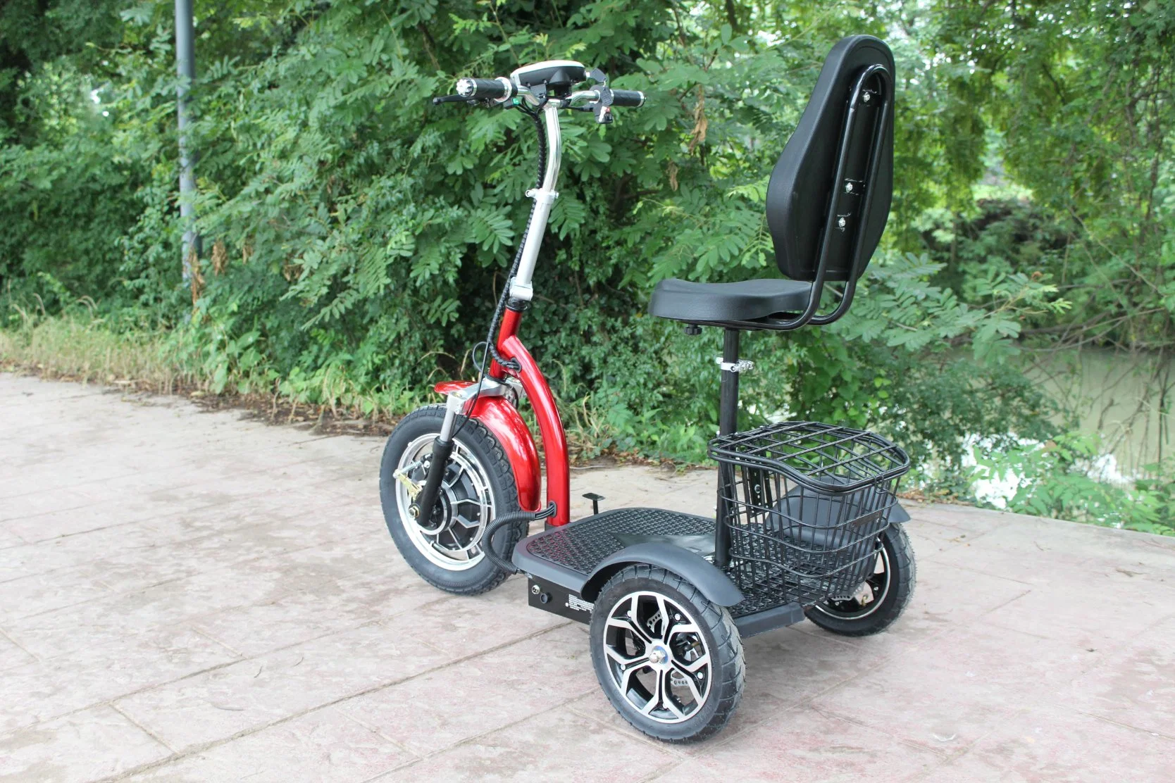 Usine directe trois roues 500W Trike mobilité ce tricycle électrique Scooter